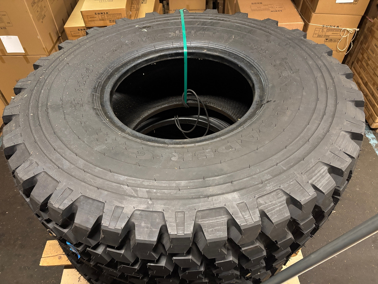 Nokian 20.5R25 - Dekk for Bygg og anlegg: bilde 1 Nokian 20.5R25 - Dekk for Bygg og anlegg: bilde 1