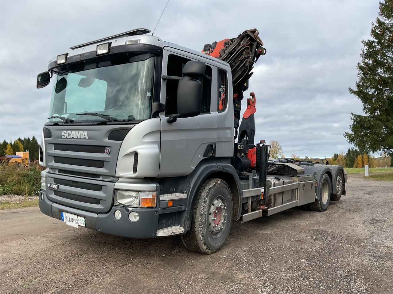 Scania P420 - Kranbil: bilde 1 Scania P420 - Kranbil: bilde 1