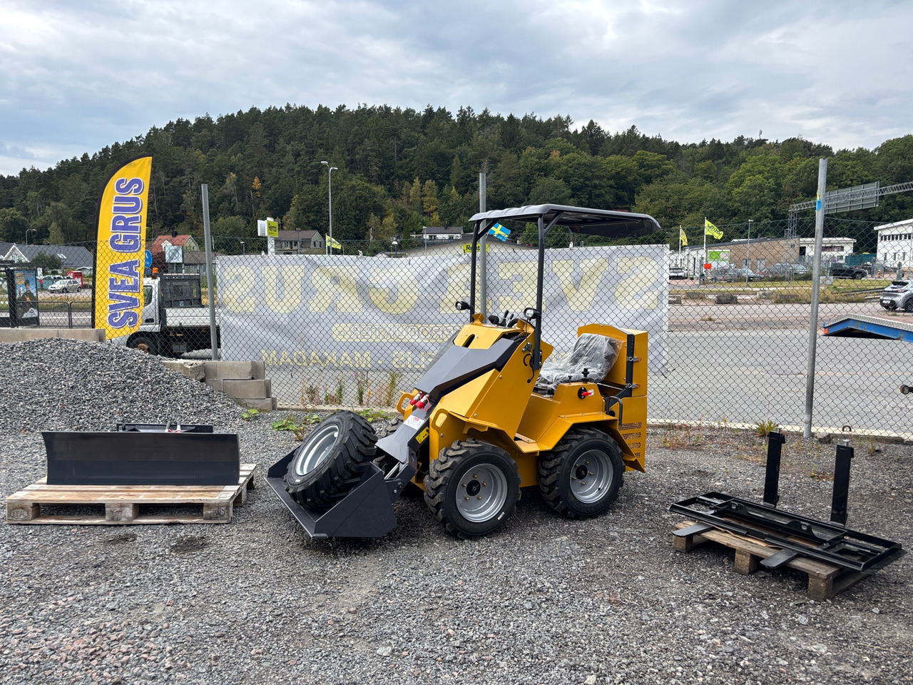 Skid Steer YC390 - Hjullaster: bilde 1 Skid Steer YC390 - Hjullaster: bilde 1