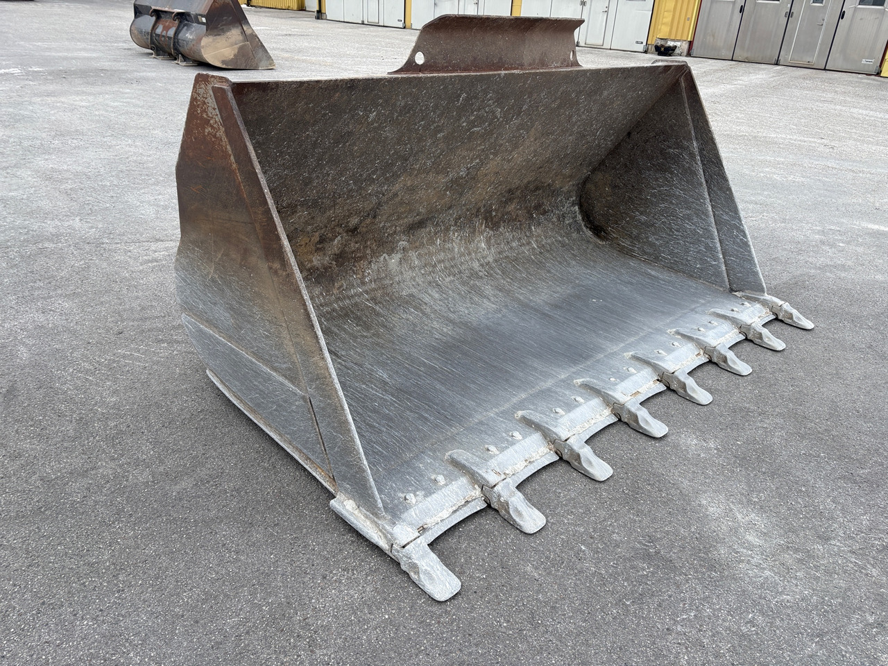 Volvo 3,2m 4,4m3 - Skuffe: bilde 1 Volvo 3,2m 4,4m3 - Skuffe: bilde 1