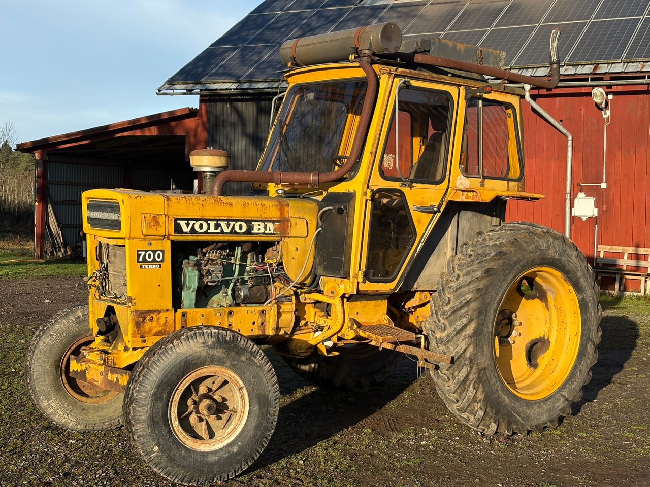 Volvo BM 700 - Traktor: bilde 1 Volvo BM 700 - Traktor: bilde 1