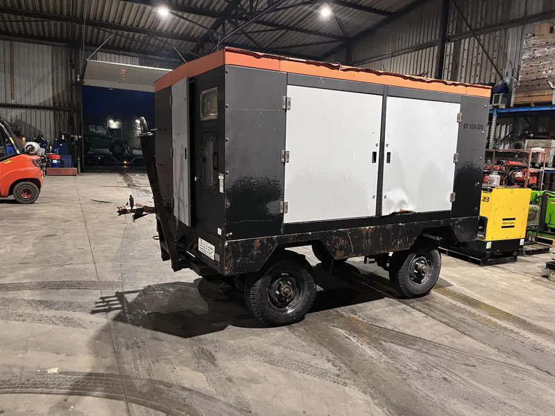 Cummins NTA 855 ELGI DT650-200 - Luftkompressor: bilde 1 Cummins NTA 855 ELGI DT650-200 - Luftkompressor: bilde 1