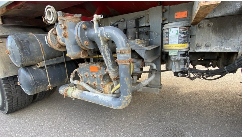 Vakuum lastebil DAF 75.240 AE75RC: bilde 12