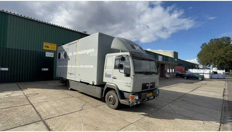 MAN 12.224 MAN 12.224 Afzet bak - Skapbil: bilde 2 MAN 12.224 MAN 12.224 Afzet bak - Skapbil: bilde 2