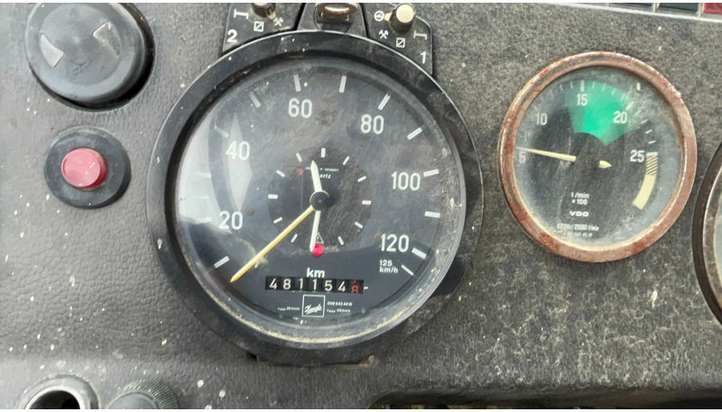 Interior photo 1: Tippbil Mercedes-Benz NG 2632 V10 mercedes benz 2632 NG meiler kipoper