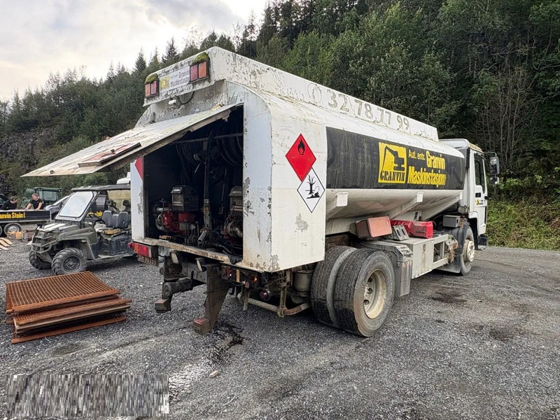 Volvo FL 7 Volvo FL7 285 Fuel tanker 4x2 - Tankbil: bilde 3 Volvo FL 7 Volvo FL7 285 Fuel tanker 4x2 - Tankbil: bilde 3