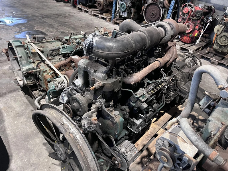 Volvo TD70G met scheeps keerkoppeling - Motor for Lastebil: bilde 1 Volvo TD70G met scheeps keerkoppeling - Motor for Lastebil: bilde 1