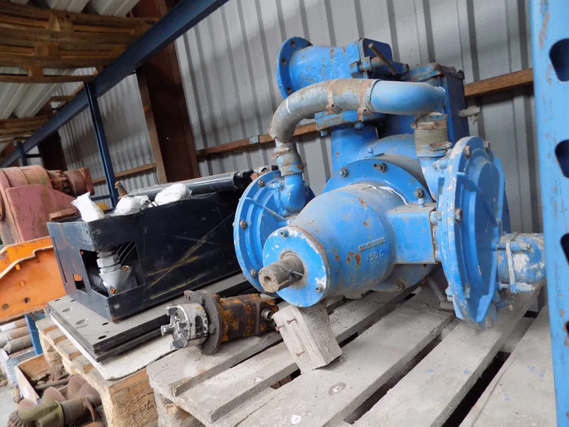 Leie Vuilwaterpomp centrifugaal pomp unit (durty water pump) diesel Vuilwaterpomp centrifugaal pomp unit (durty water pump) diesel: bilde 19 Leie Vuilwaterpomp centrifugaal pomp unit (durty water pump) diesel Vuilwaterpomp centrifugaal pomp unit (durty water pump) diesel: bilde 19