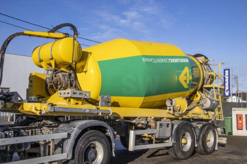 DE BUF MIXER/MALAXEUR/MISCHER-10M3 (gestuurd/gelenkt/dir./steering) - Betongsemi: bilde 1 DE BUF MIXER/MALAXEUR/MISCHER-10M3 (gestuurd/gelenkt/dir./steering) - Betongsemi: bilde 1