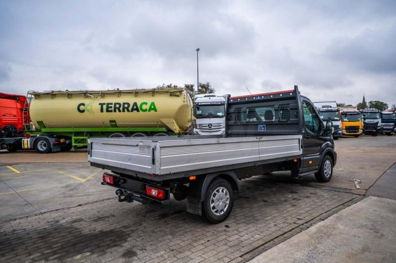 Ford TRANSIT 2.0 TDCI - Varebil med plan: bilde 4 Ford TRANSIT 2.0 TDCI - Varebil med plan: bilde 4