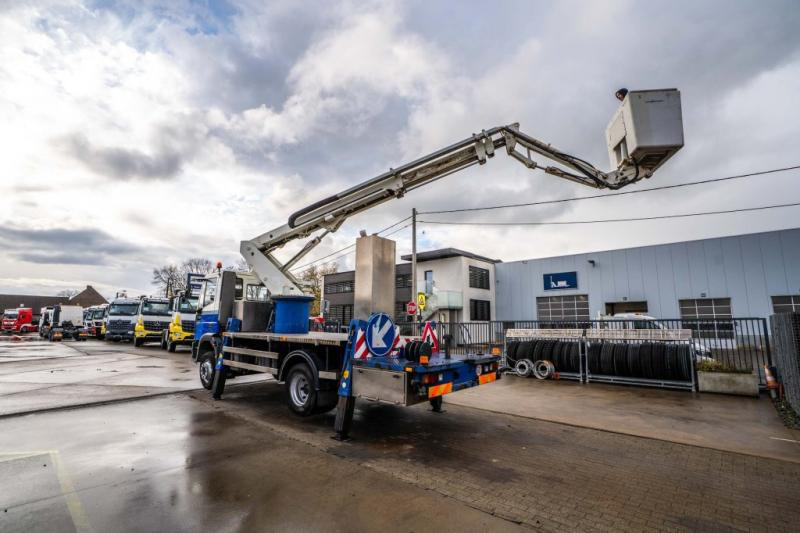 Iveco 130E18 + COMET 165 TA - Billift: bilde 4 Iveco 130E18 + COMET 165 TA - Billift: bilde 4