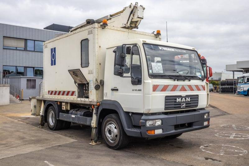 MAN LE 12.180 - COMILEV EN170TPC - Billift: bilde 2 MAN LE 12.180 - COMILEV EN170TPC - Billift: bilde 2