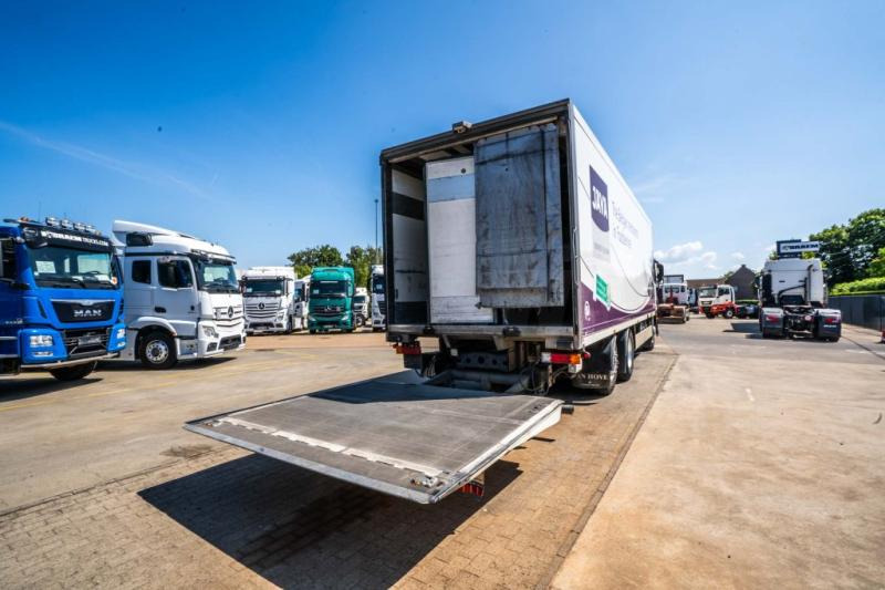 Mercedes ACTROS 2632 L-MP3 - Lastebil med kjøl: bilde 3 Mercedes ACTROS 2632 L-MP3 - Lastebil med kjøl: bilde 3