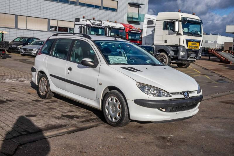 Peugeot 206 SW - Personenbil: bilde 2 Peugeot 206 SW - Personenbil: bilde 2