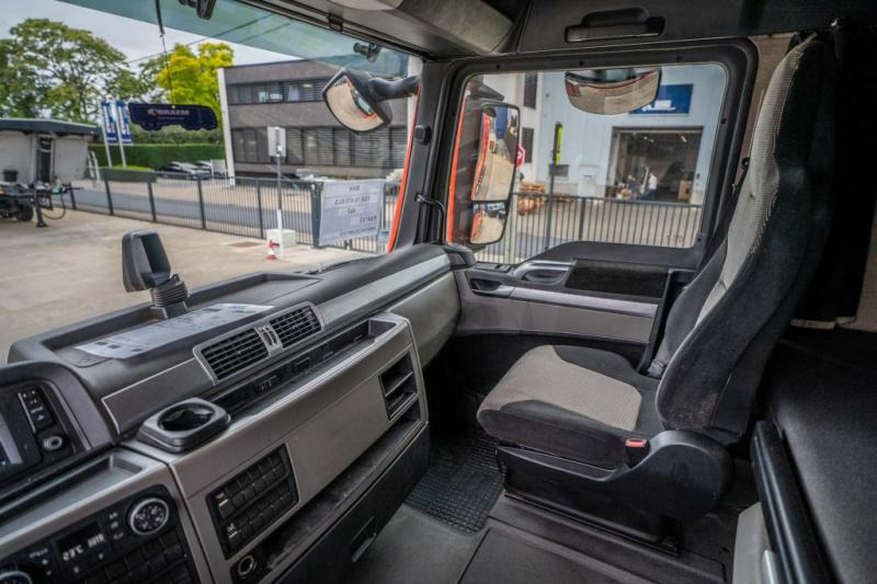 Trekkvogn MAN TGX 18.470 XLX BLS+KIPHYDR.: bilde 9 Trekkvogn MAN TGX 18.470 XLX BLS+KIPHYDR.: bilde 9