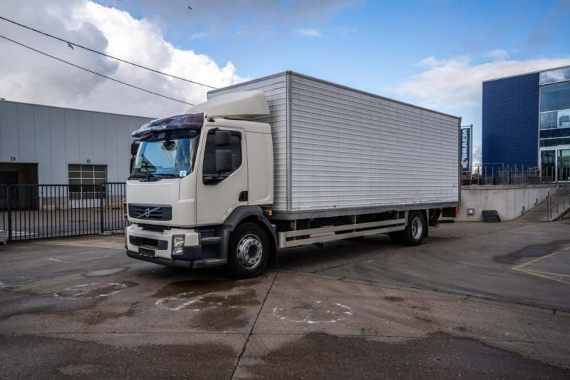Volvo FL 260 (19t) +DHOLLANDIA 2T. - Skapbil: bilde 1 Volvo FL 260 (19t) +DHOLLANDIA 2T. - Skapbil: bilde 1