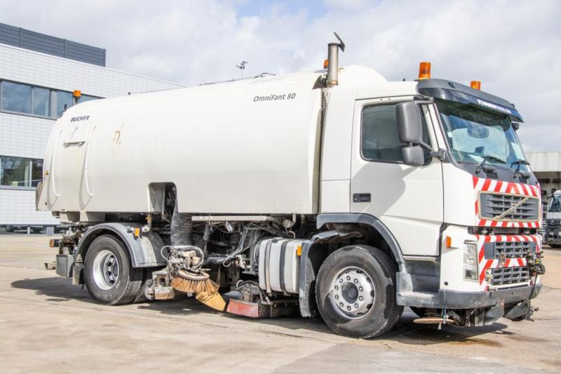 Volvo FM 340 - BUCHER SCHÖRLING 8000 - Feiebil: bilde 3 Volvo FM 340 - BUCHER SCHÖRLING 8000 - Feiebil: bilde 3