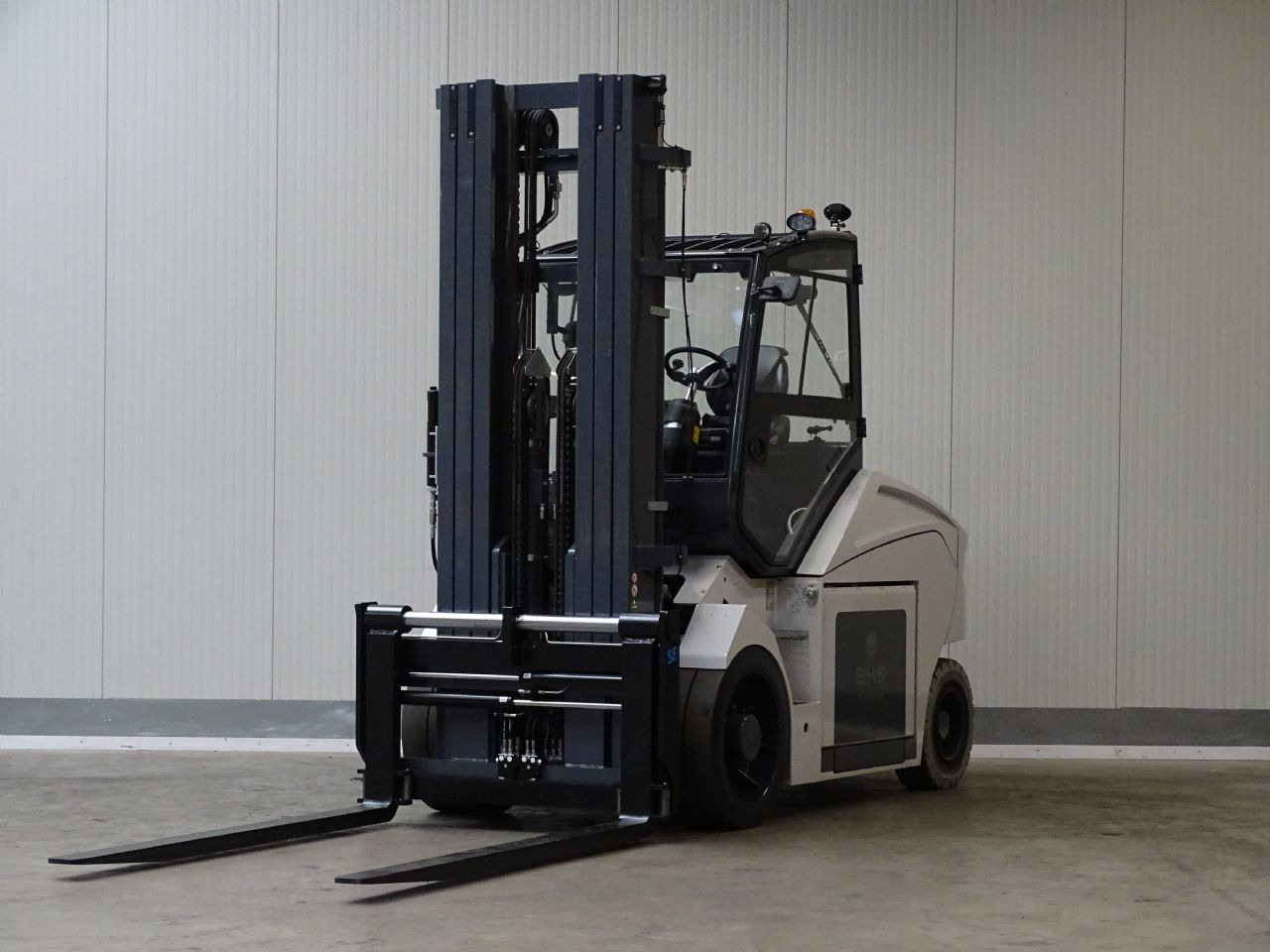 Montini MR10 - Li-ION - TRIPLEX - DEMO - El-truck: bilde 3 Montini MR10 - Li-ION - TRIPLEX - DEMO - El-truck: bilde 3