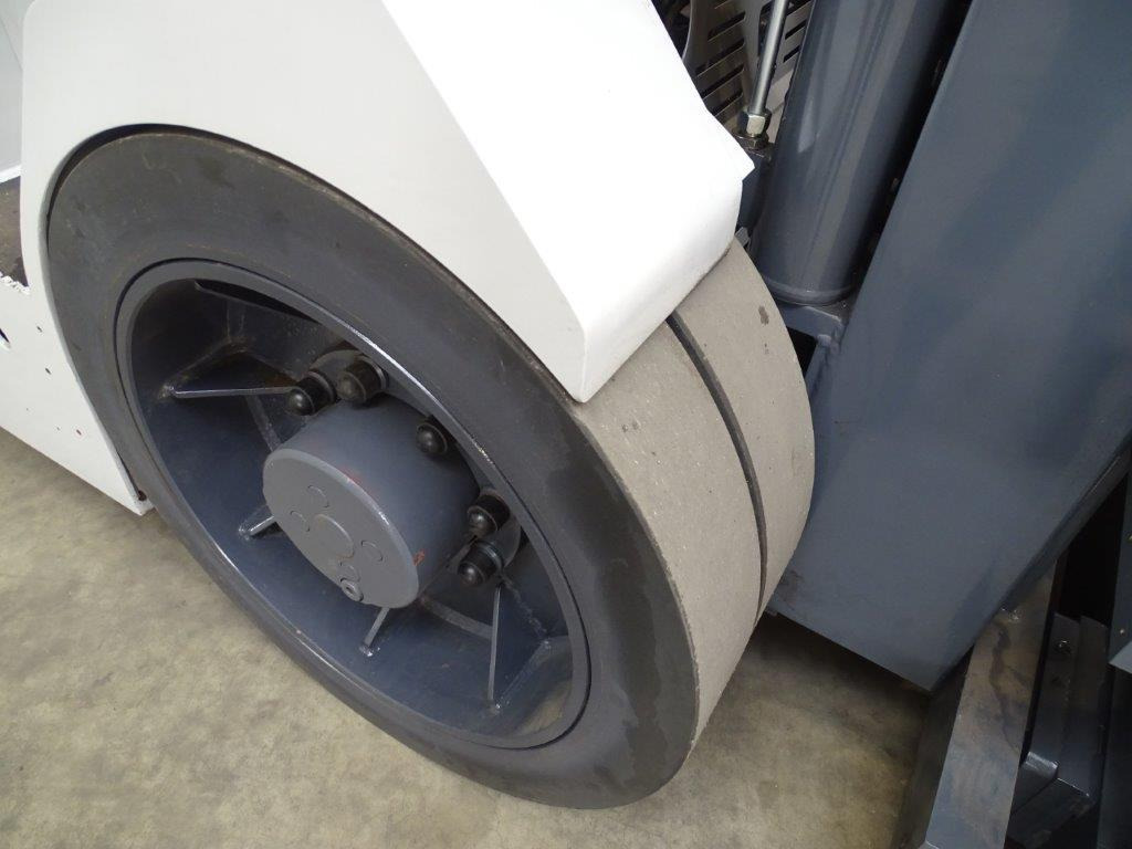 Montini MR10 - TRIPLEX - DEMO - El-truck: bilde 2 Montini MR10 - TRIPLEX - DEMO - El-truck: bilde 2