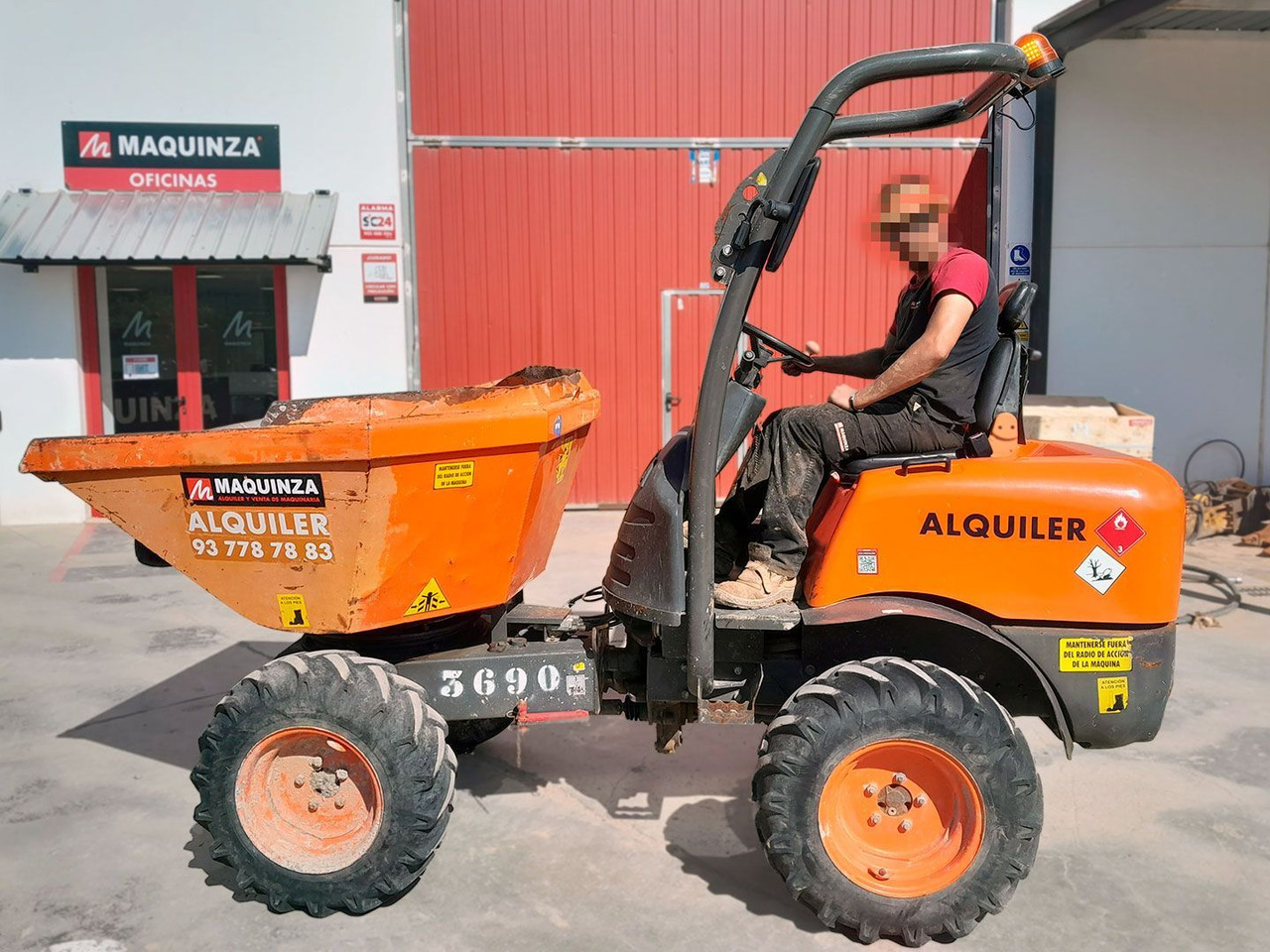 AUSA D150AHG - Kompaktdumper: bilde 1 AUSA D150AHG - Kompaktdumper: bilde 1