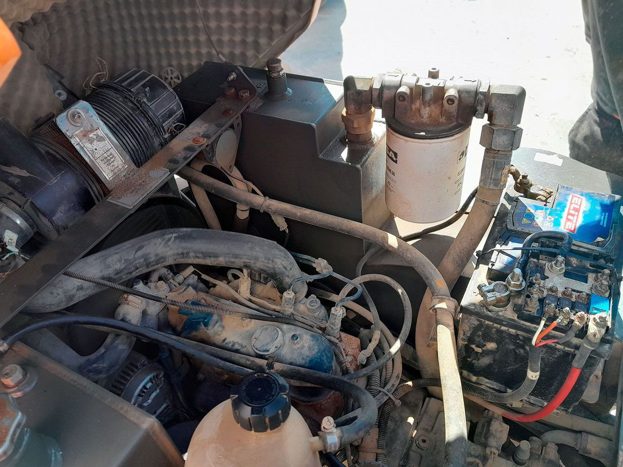 AUSA D150AHG - Kompaktdumper: bilde 2 AUSA D150AHG - Kompaktdumper: bilde 2