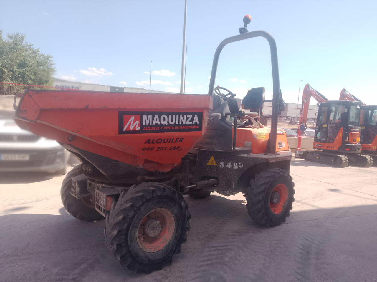 AUSA D350 AHG - Kompaktdumper: bilde 1 AUSA D350 AHG - Kompaktdumper: bilde 1