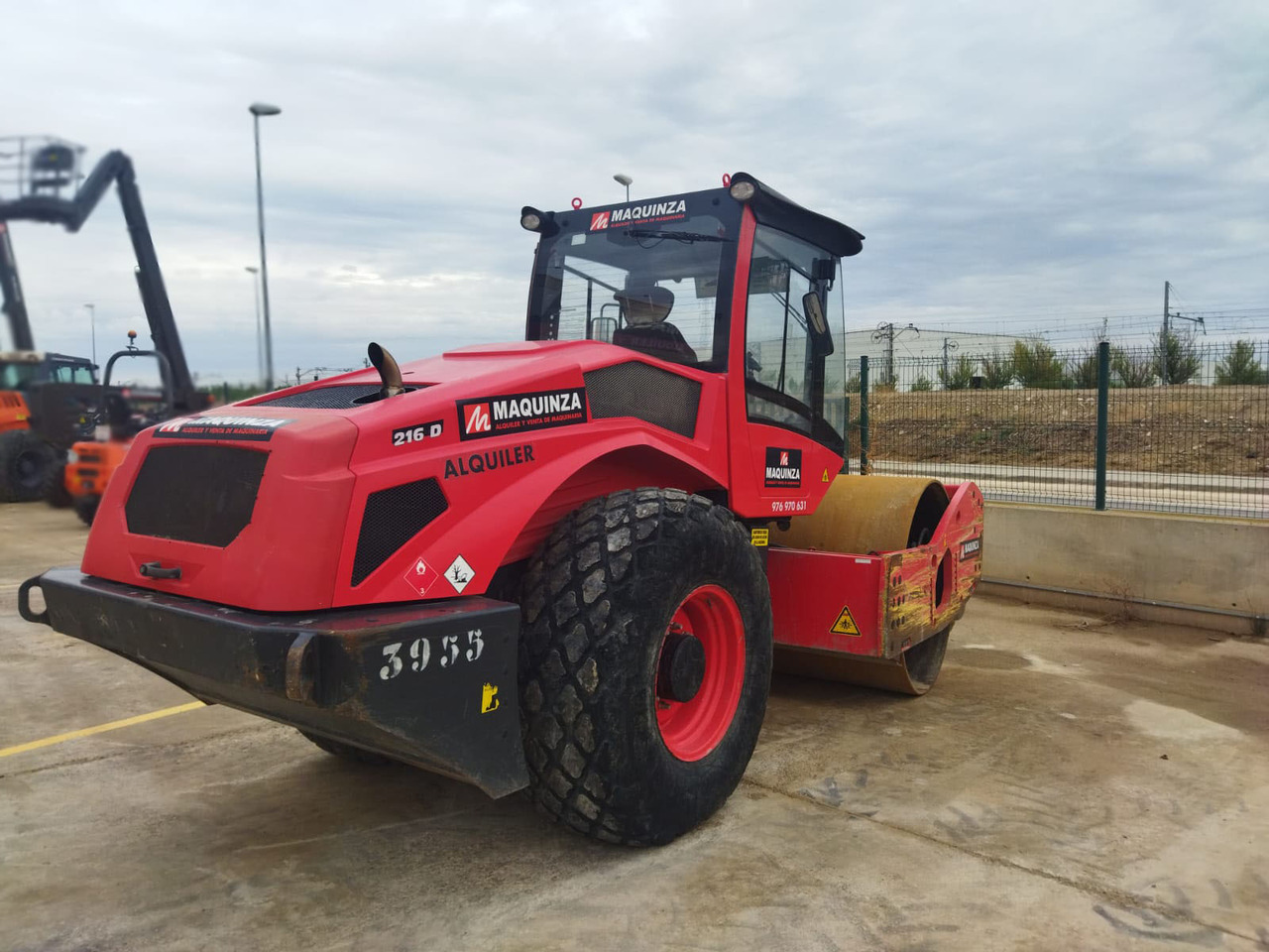 BOMAG BW216D5 - Kompaktor: bilde 2 BOMAG BW216D5 - Kompaktor: bilde 2