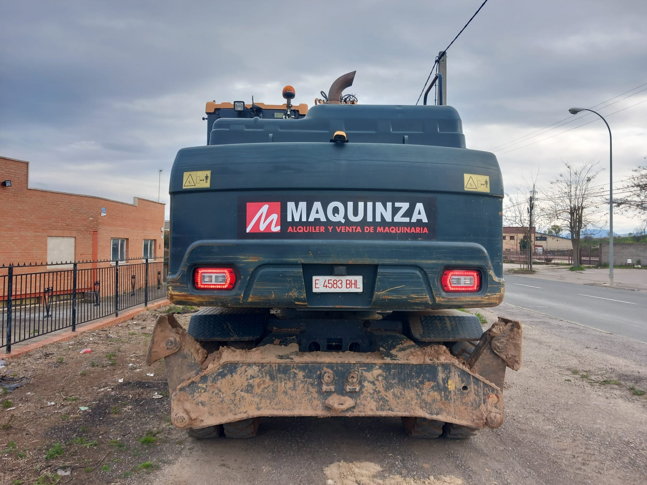 HYUNDAI HW180 - Hjulgraver: bilde 4 HYUNDAI HW180 - Hjulgraver: bilde 4