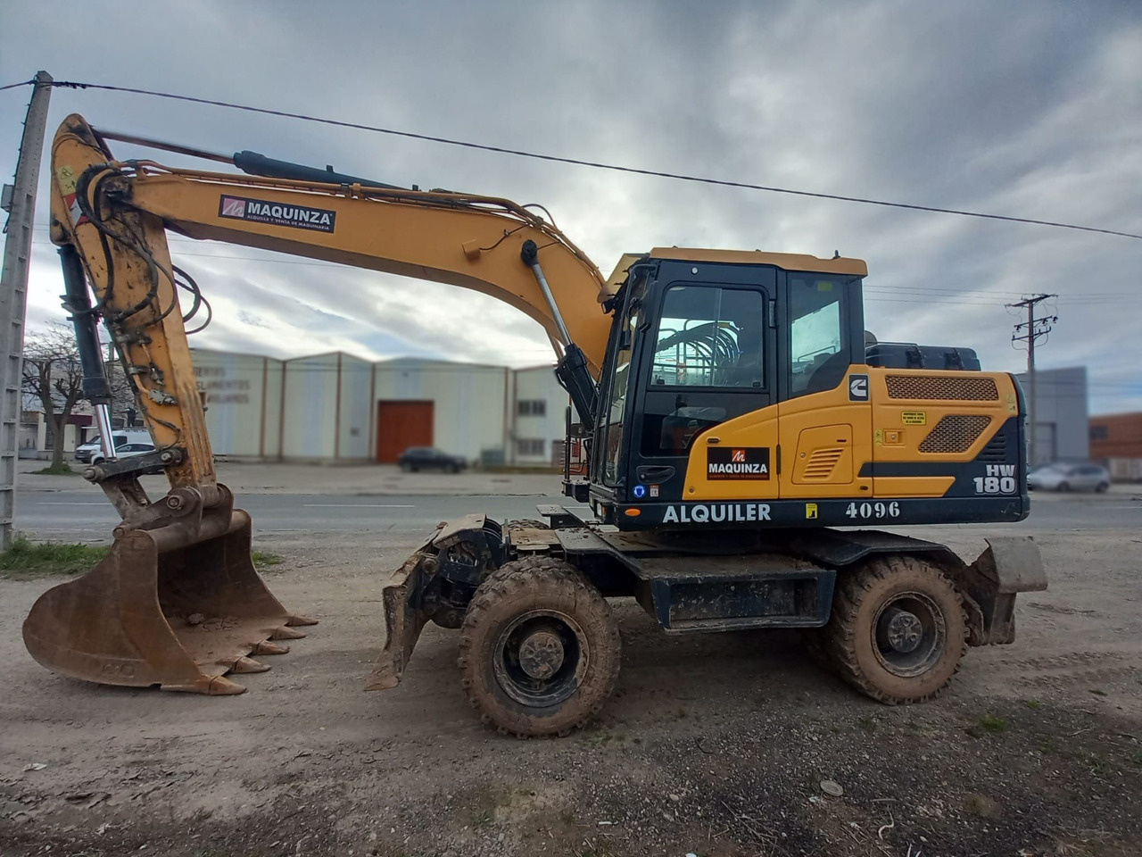 HYUNDAI HW180 - Hjulgraver: bilde 1 HYUNDAI HW180 - Hjulgraver: bilde 1