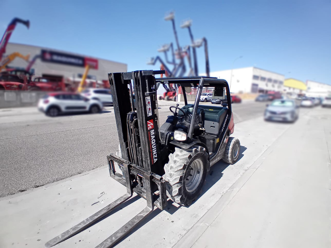 MANITOU MC18.4 D - Dieseltruck: bilde 2 MANITOU MC18.4 D - Dieseltruck: bilde 2