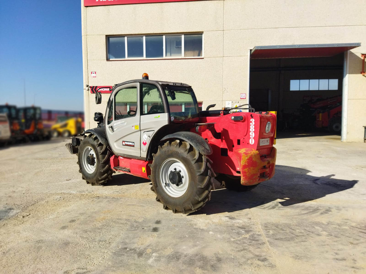 MANITOU MT1335 EASY 75D - Teleskoplastere: bilde 3 MANITOU MT1335 EASY 75D - Teleskoplastere: bilde 3
