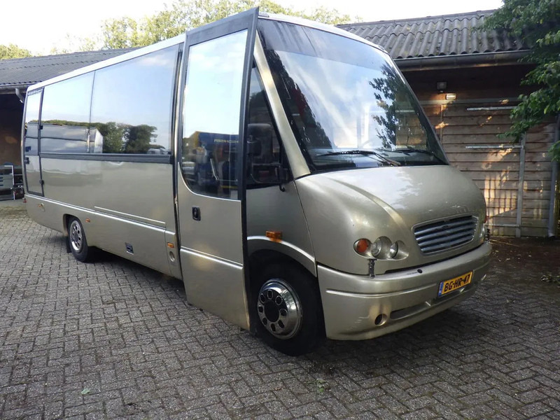 Mercedes-Benz 814 D Touringcar / 26 persoons 814 D Touringcar / 26 persoons Bladgeveerd / Manual - Personenbil: bilde 2 Mercedes-Benz 814 D Touringcar / 26 persoons 814 D Touringcar / 26 persoons Bladgeveerd / Manual - Personenbil: bilde 2