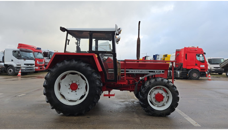 Case International 844 S (4X4 / BELGIAN TRACTOR / PERFECT CONDITION / GEARBOX TOP CONDITION) - Traktor: bilde 4 Case International 844 S (4X4 / BELGIAN TRACTOR / PERFECT CONDITION / GEARBOX TOP CONDITION) - Traktor: bilde 4