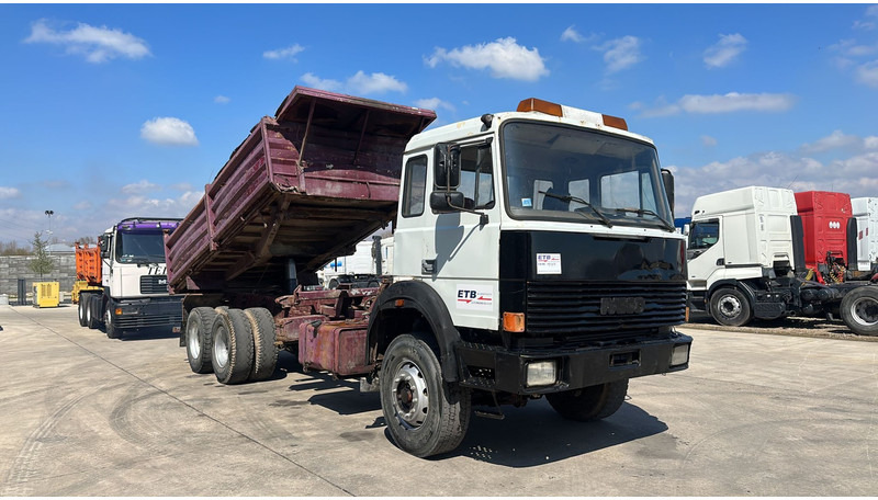 Iveco MAGIRUS 260 - 34 (LIVRAISON GRATUITE AU PORT D'ANVERS / POMPE MANUELLE) - Tippbil: bilde 4 Iveco MAGIRUS 260 - 34 (LIVRAISON GRATUITE AU PORT D'ANVERS / POMPE MANUELLE) - Tippbil: bilde 4