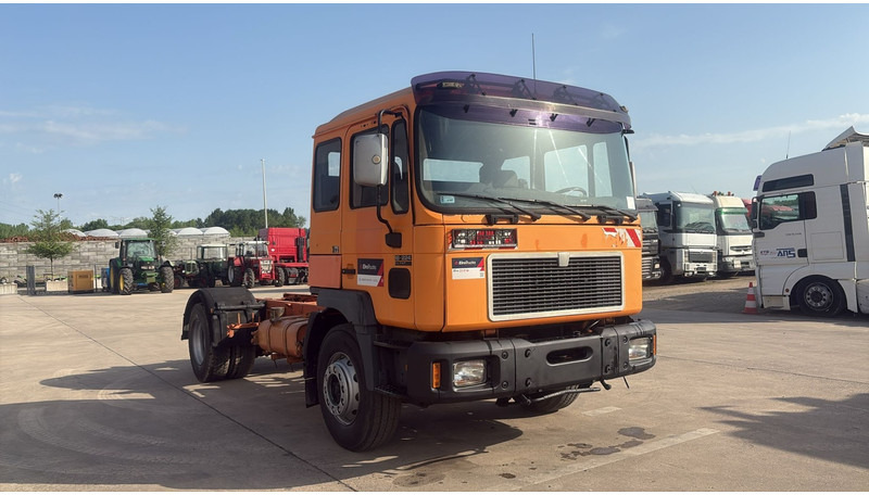 MAN 18.224 (MANUAL PUMP / MANUAL GEARBOX) - Chassis lastebil: bilde 3 MAN 18.224 (MANUAL PUMP / MANUAL GEARBOX) - Chassis lastebil: bilde 3