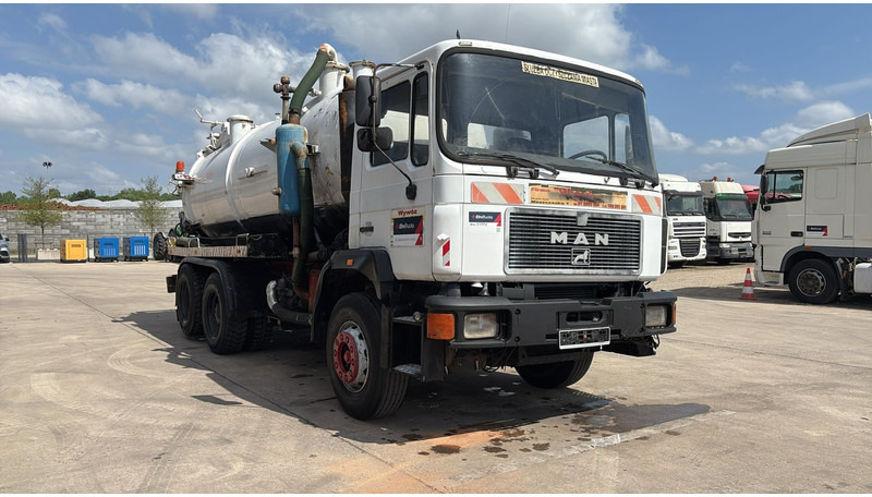 MAN 25.292 (16.000 L VACUUM / 10 TYRES / 6X2 / FULL STEEL SUSP. / MANUAL PUMP / 6 CYLINDER) - Vakuum lastebil: bilde 3 MAN 25.292 (16.000 L VACUUM / 10 TYRES / 6X2 / FULL STEEL SUSP. / MANUAL PUMP / 6 CYLINDER) - Vakuum lastebil: bilde 3