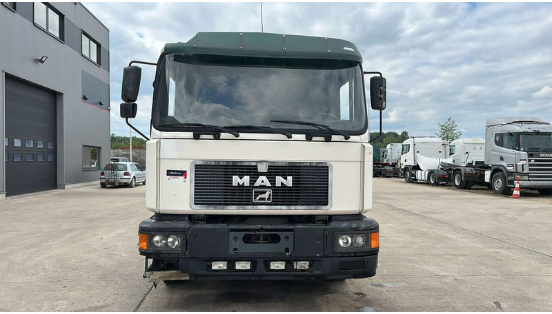 MAN 26.312 (6 CYLINDER / 6X2 / BELGIAN TRUCK IN GOOD CONDITION) - Krokbil: bilde 2 MAN 26.312 (6 CYLINDER / 6X2 / BELGIAN TRUCK IN GOOD CONDITION) - Krokbil: bilde 2