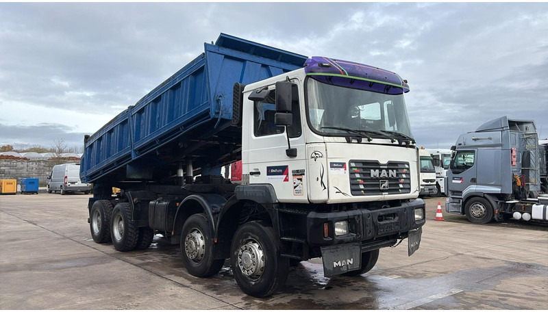 MAN 35.414 (6 CYLINDER / 8X6 / BIG AXLES / STEEL SUSP. / LAMES / GRAND PONT) - Tippbil: bilde 2 MAN 35.414 (6 CYLINDER / 8X6 / BIG AXLES / STEEL SUSP. / LAMES / GRAND PONT) - Tippbil: bilde 2