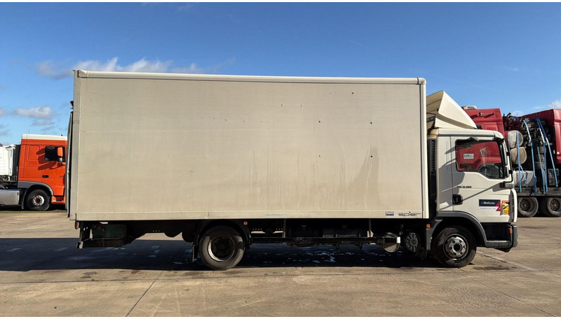MAN TGL 8.180 (MANUAL GEARBOX / BOITE MANUELLE / CAMION BELGE / BELGIAN TRUCK) - Skapbil: bilde 3 MAN TGL 8.180 (MANUAL GEARBOX / BOITE MANUELLE / CAMION BELGE / BELGIAN TRUCK) - Skapbil: bilde 3