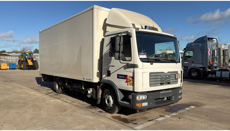 MAN TGL 8.180 (MANUAL GEARBOX / BOITE MANUELLE / CAMION BELGE / BELGIAN TRUCK) - Skapbil: bilde 2 MAN TGL 8.180 (MANUAL GEARBOX / BOITE MANUELLE / CAMION BELGE / BELGIAN TRUCK) - Skapbil: bilde 2