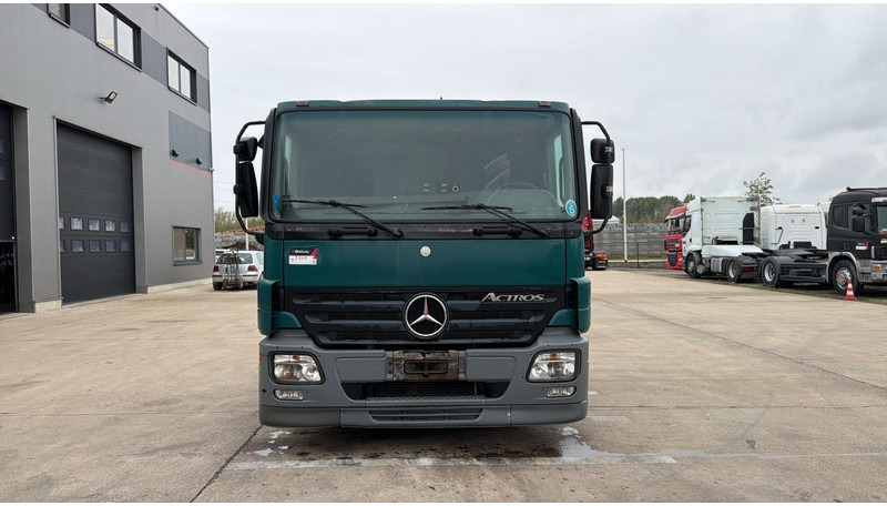 Mercedes-Benz Actros 1841 (EPS / 3 PEDALS / RETARDER / V6) - Chassis lastebil: bilde 2 Mercedes-Benz Actros 1841 (EPS / 3 PEDALS / RETARDER / V6) - Chassis lastebil: bilde 2