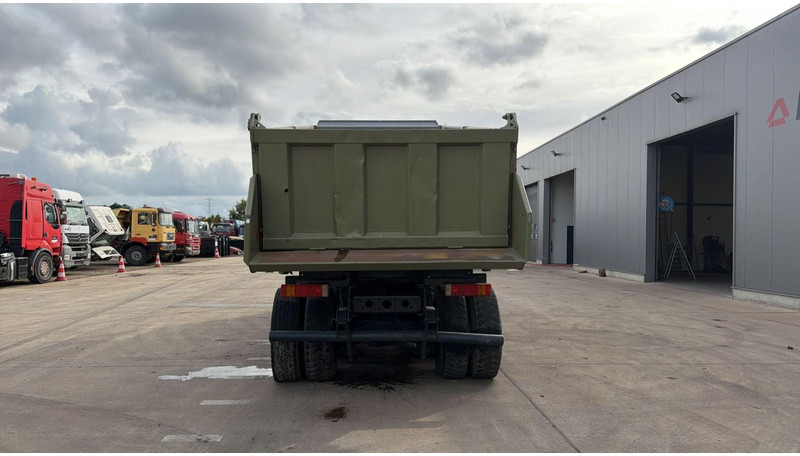 Mercedes-Benz Actros 3235 (EPS / LAMES / GRAND PONT / STEEL SUSP. / 3 PEDALES / MP1) - Tippbil: bilde 5 Mercedes-Benz Actros 3235 (EPS / LAMES / GRAND PONT / STEEL SUSP. / 3 PEDALES / MP1) - Tippbil: bilde 5