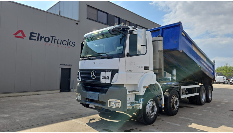Mercedes-Benz Axor 3243 (BOITE MANUELLE / MANUAL GEARBOX / LAMES / 8X4 / MANUAL GETRIEBE) - Tippbil: bilde 1 Mercedes-Benz Axor 3243 (BOITE MANUELLE / MANUAL GEARBOX / LAMES / 8X4 / MANUAL GETRIEBE) - Tippbil: bilde 1