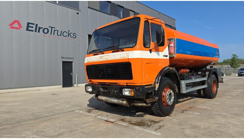 Mercedes-Benz SK 1619 (12.400L / GERMAN TRUCK / CAMION ALLEMAGNE / LAMES / GRAND PONT / V6) - Tankbil: bilde 1 Mercedes-Benz SK 1619 (12.400L / GERMAN TRUCK / CAMION ALLEMAGNE / LAMES / GRAND PONT / V6) - Tankbil: bilde 1