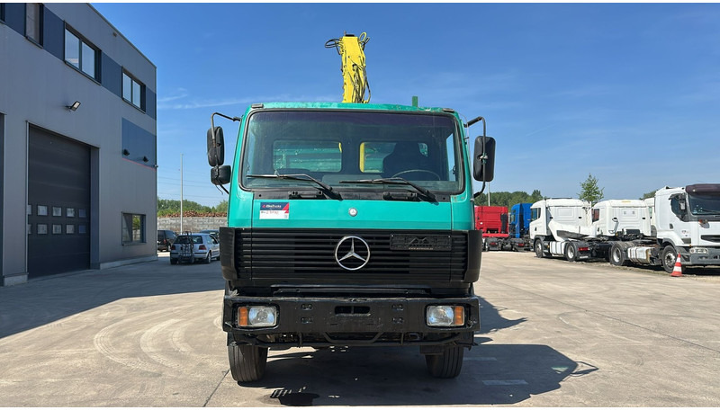 Mercedes-Benz SK 1722 (4X4 / LAMES / GRAND PONT / GRUE / TRES PROPRE / BIG HUB / STEEL SUSP. / V6) - Tippbil, Kranbil: bilde 2 Mercedes-Benz SK 1722 (4X4 / LAMES / GRAND PONT / GRUE / TRES PROPRE / BIG HUB / STEEL SUSP. / V6) - Tippbil, Kranbil: bilde 2