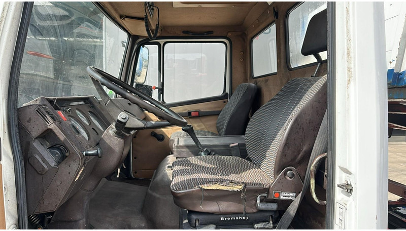 Leie Mercedes-Benz SK 809 (POMPE MANUELLE / MANUAL PUMP / HELPER / AUXILAIRY / SPER / STEEL SUSP.) Mercedes-Benz SK 809 (POMPE MANUELLE / MANUAL PUMP / HELPER / AUXILAIRY / SPER / STEEL SUSP.): bilde 12