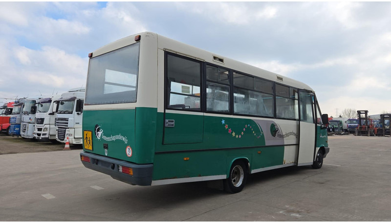 Mercedes-Benz Vario 614 (BELGIAN BUS / 34 SEATS / MANUAL PUMP / LAMES / STEEL SUSP.) - Bybuss: bilde 5 Mercedes-Benz Vario 614 (BELGIAN BUS / 34 SEATS / MANUAL PUMP / LAMES / STEEL SUSP.) - Bybuss: bilde 5