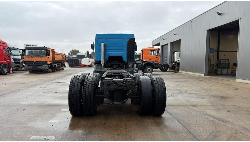 Renault KERAX 420 (LAMES / GRAND PONT / STEEL SUSP. / BIG AXLE / MANUAL GEARBOX / BOITE MANUELLE) - Chassis lastebil: bilde 5 Renault KERAX 420 (LAMES / GRAND PONT / STEEL SUSP. / BIG AXLE / MANUAL GEARBOX / BOITE MANUELLE) - Chassis lastebil: bilde 5