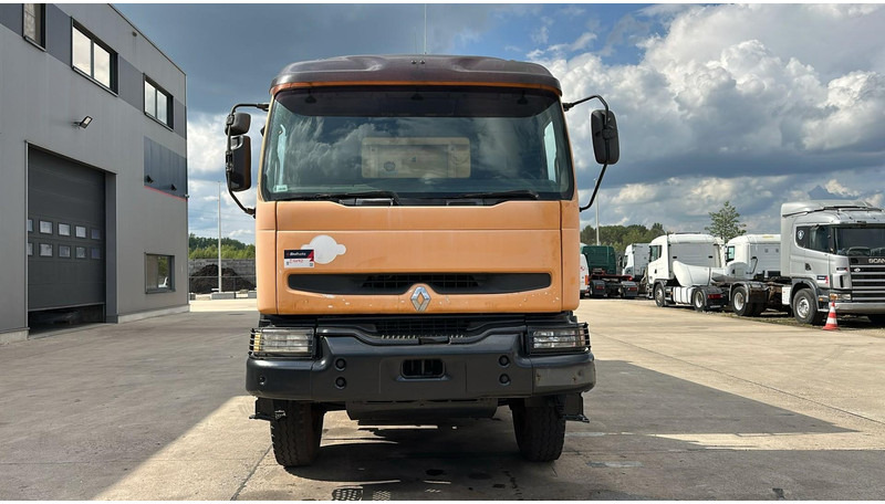 Renault Kerax 385 (POMPE MANUELLE / MANUAL PUMP / 6X4 / LAMES / GRAND PONT) - Tippbil: bilde 2 Renault Kerax 385 (POMPE MANUELLE / MANUAL PUMP / 6X4 / LAMES / GRAND PONT) - Tippbil: bilde 2