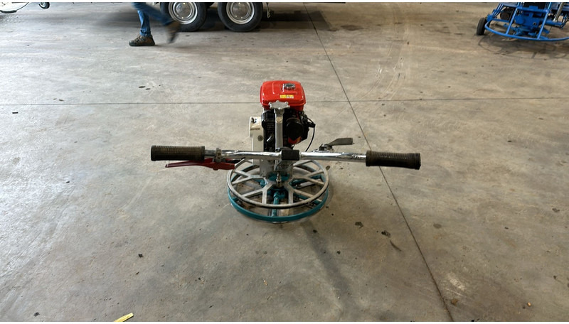 Robin EH12 (BELGIAN MACHINE / GOOD WORKING) - Glattemaskin: bilde 5 Robin EH12 (BELGIAN MACHINE / GOOD WORKING) - Glattemaskin: bilde 5